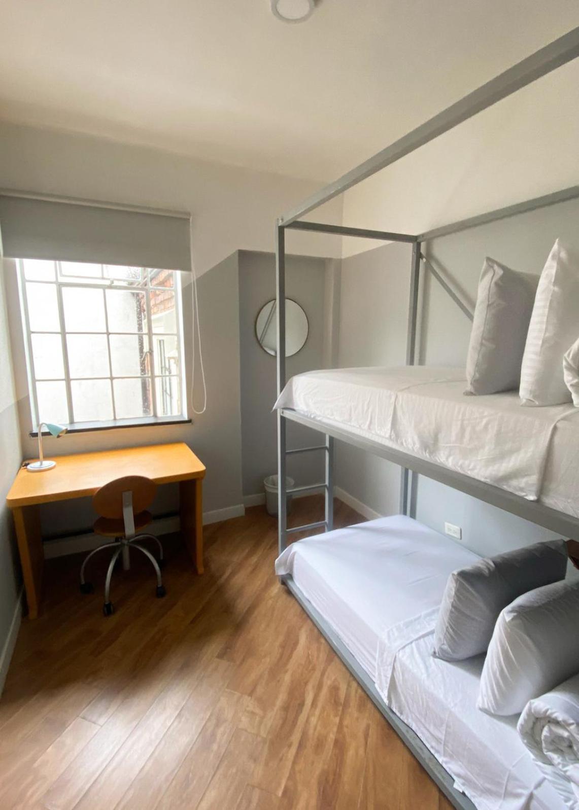 Marietta - House Of Social Travellers Hostel โบโกตา ภายนอก รูปภาพ
